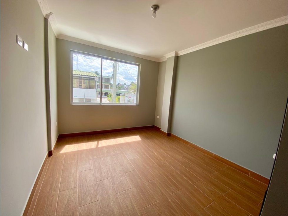 CASA POR ESTRENAR EN RENTA EN TUMBACO (CB) - 6
