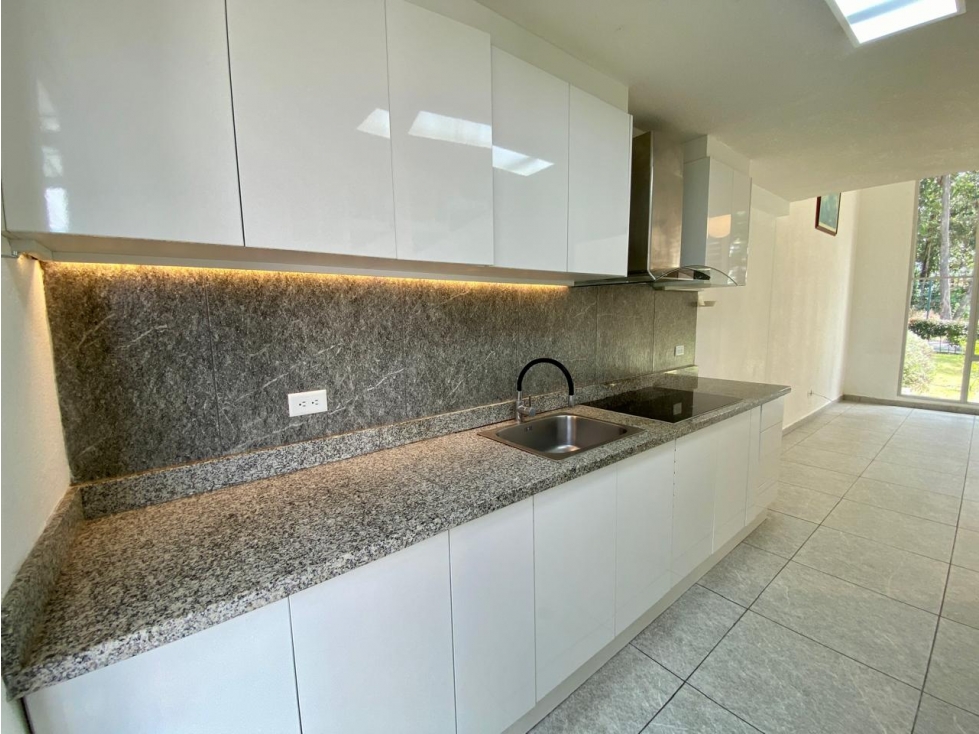 CASA EN VENTA EN CONOCOTO SECTOR LA SALLE (CB) — foto 6