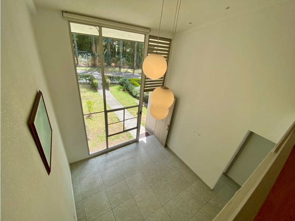 CASA EN VENTA EN CONOCOTO SECTOR LA SALLE (CB) — foto 3
