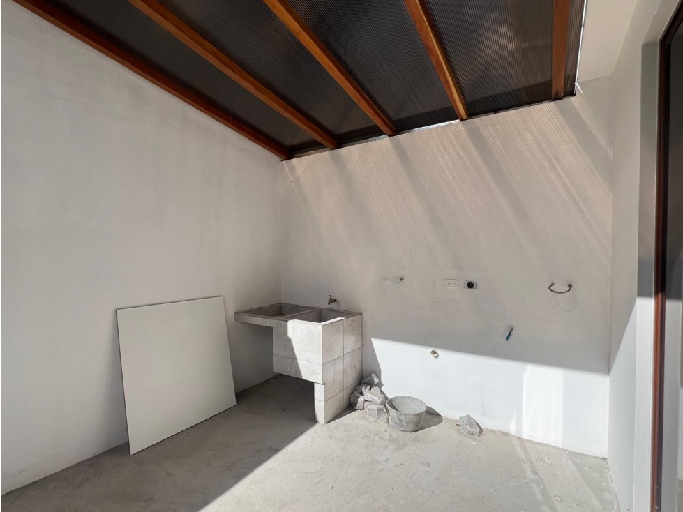 Casa nueva de Venta en Ibarra db - 6