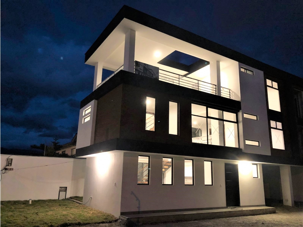 CASAS MODERNAS EN VENTA EN SANGOLQUI SECTOR SAN NICOLAS (CB) - 3