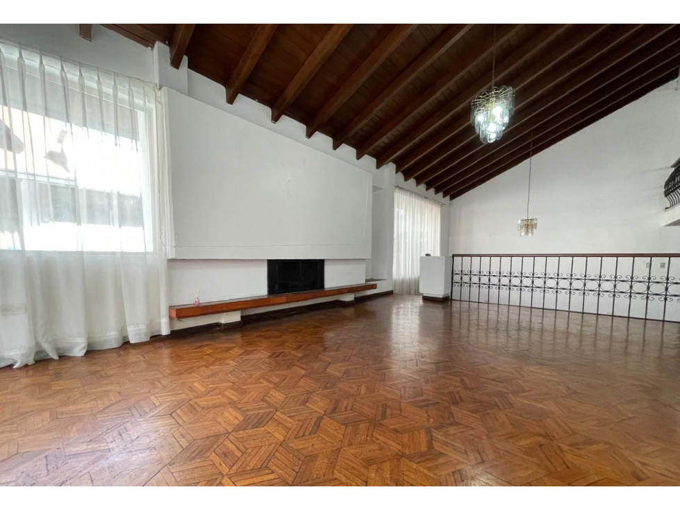 CASA INDEPENDIENTE EN ARRIENDO 280 M2 - PINAR ALTO (SZ) - 3