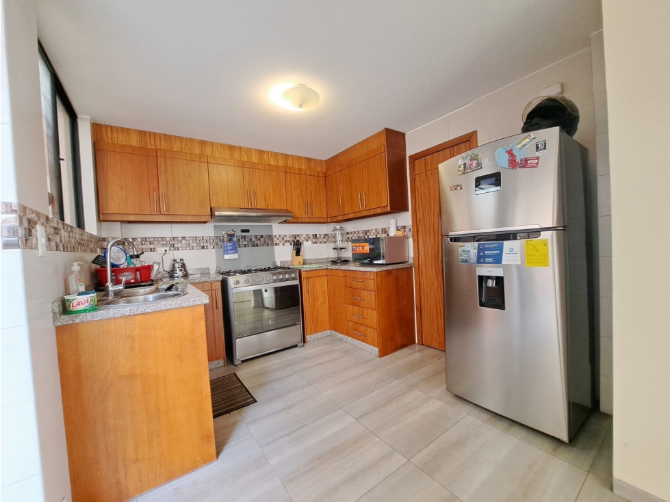 Venta de amplia casa en Conocoto de 237m2 / Silper - 6
