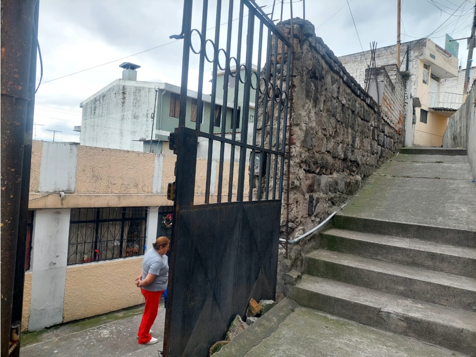 VENTA CASA SAN JUAN CENTRO QUITO (VERB) - 2