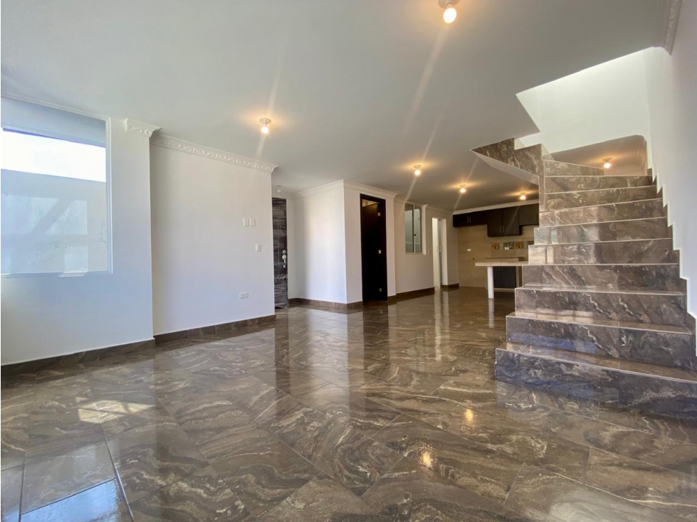 CASA VIP EN VENTA EN URBANIZACION POR LA ESPE DEL VALLE (CB) — foto 6
