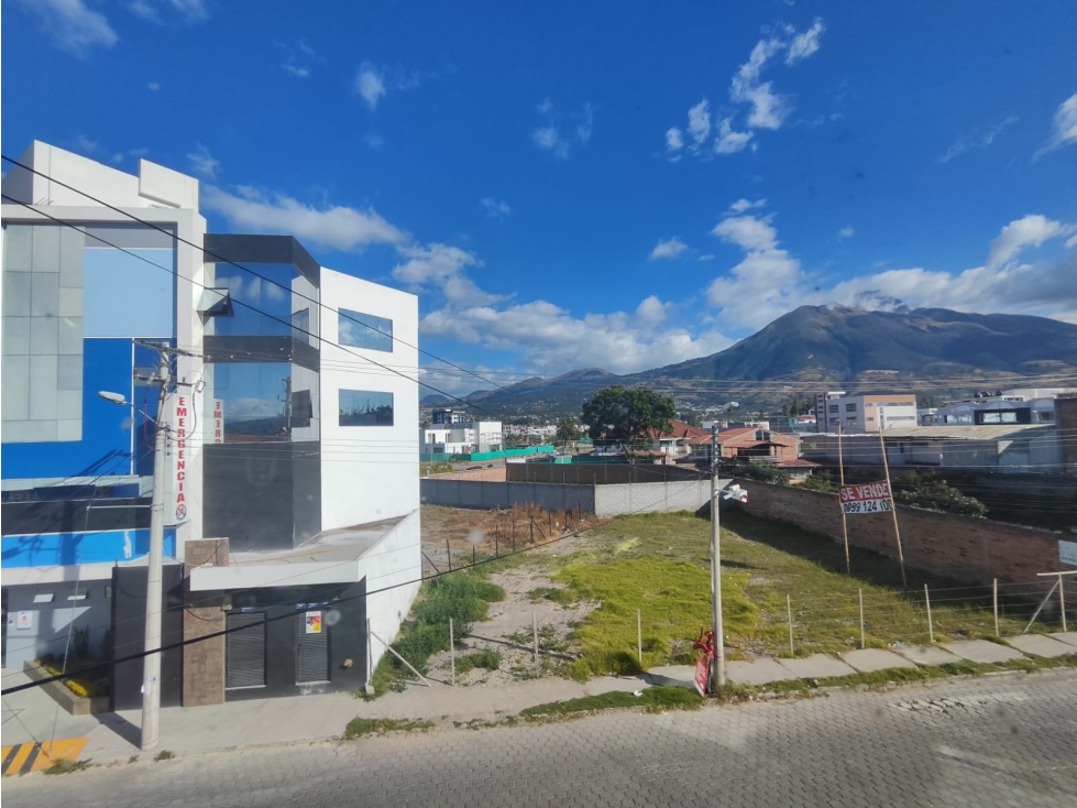 TERRENO EN VENTA EN ZONA MEDICA IBARRA AN - 2