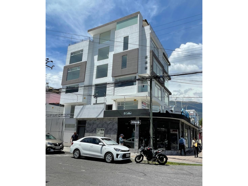 LOCAL DE ARRIENDO EN SEGUNDO PISO -TOMAS DE BERLANGA - JIPIJAPA (SZ) - 2