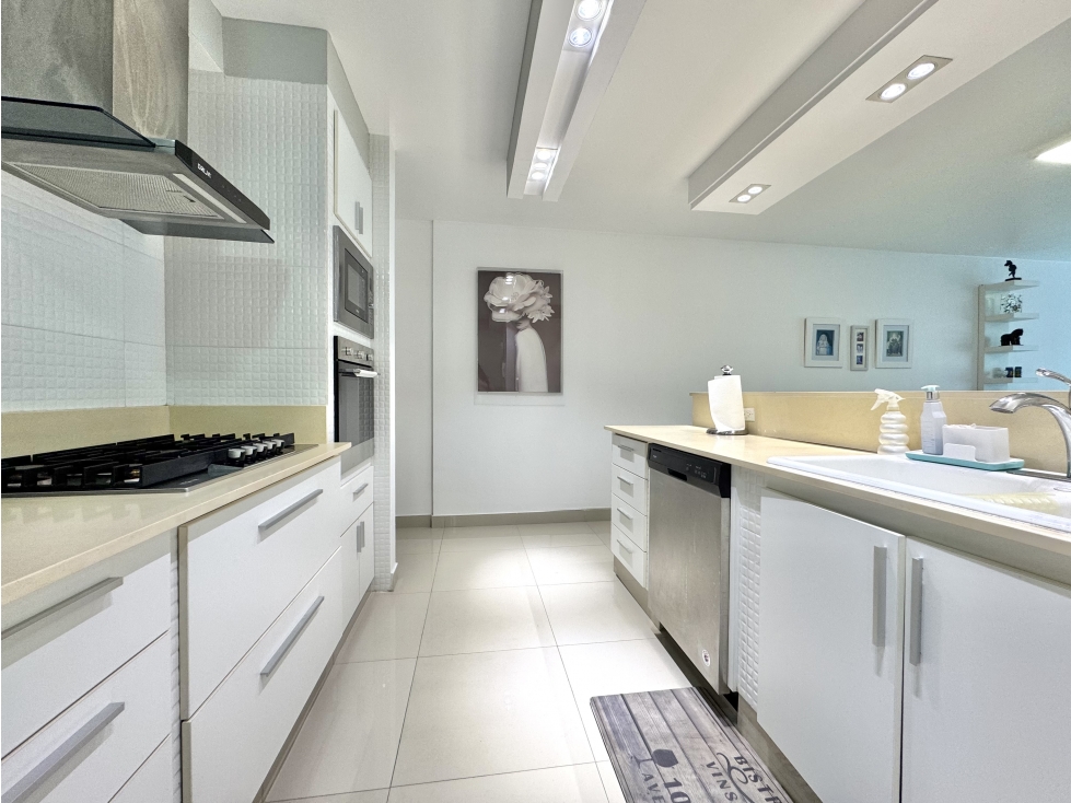 APARTAMENTO EN ALQUILER EN PH ZAPHIRO | EL CANGREJO — foto 4