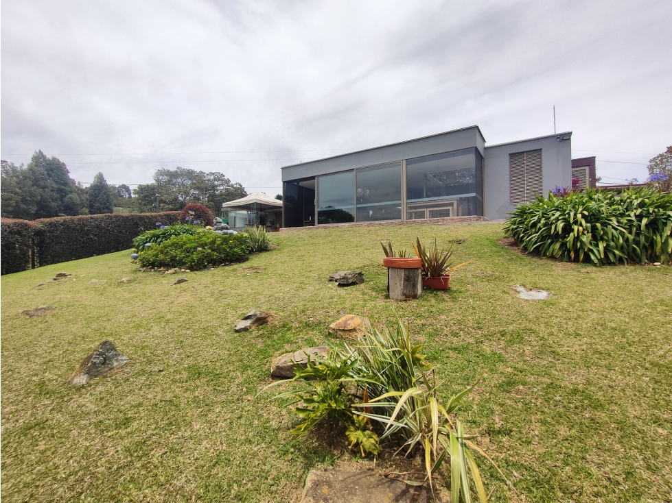 Venta Finca Vereda El Perico Envigado Area 6400m2 — foto 2