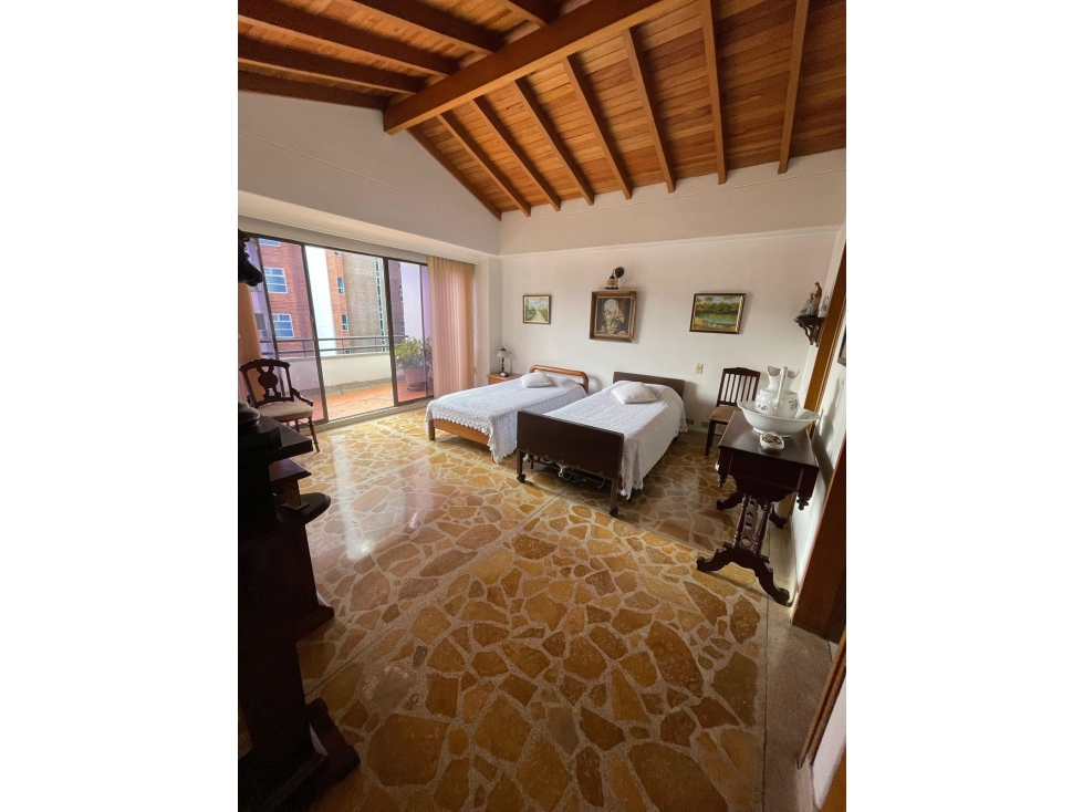SE VENDE APARTAMENTO DÚPLEX EN LAURELES  — foto 4