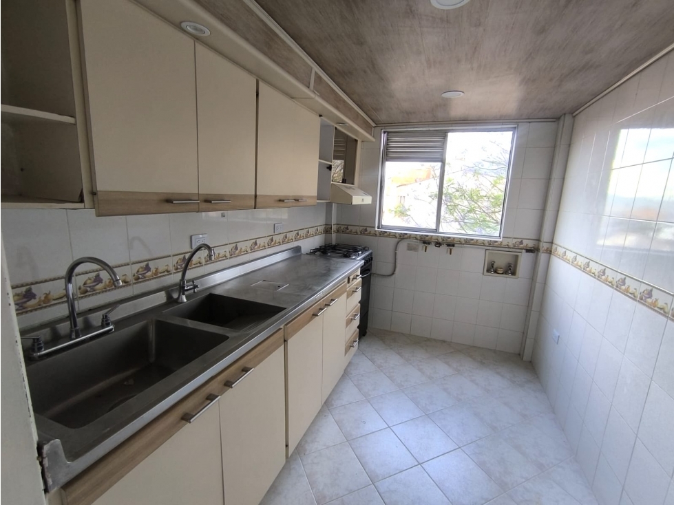 SE VENDE APARTAMENTO CON PARQUEADERO EN BELLO BARRIO CABAÑAS - 4