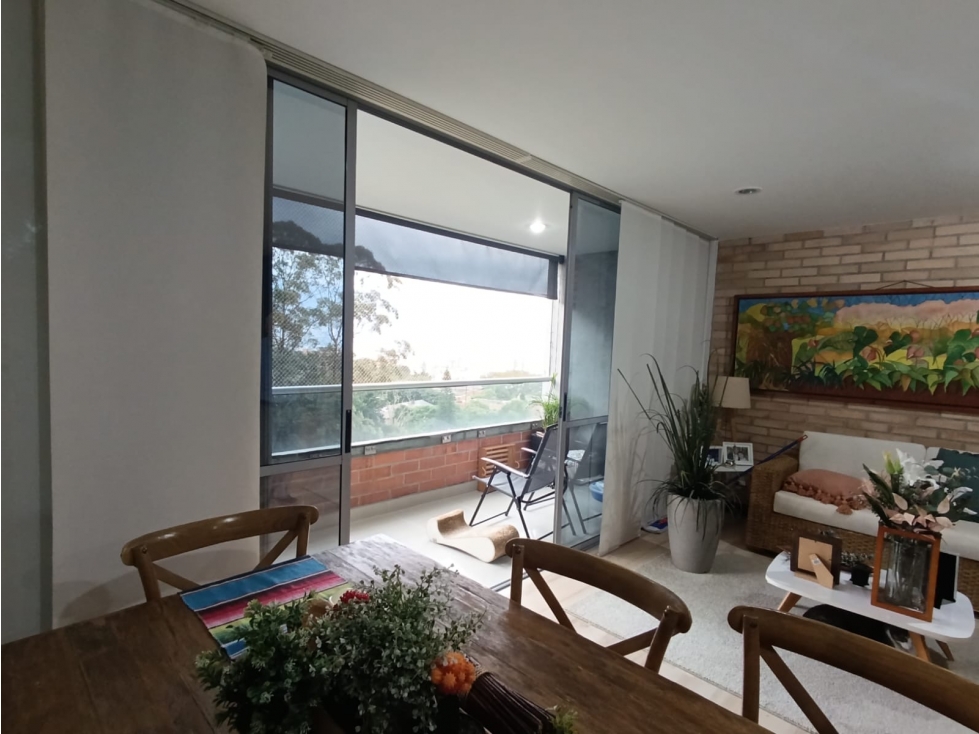 SE VENDE AMPLIO APARTAMENTO EN ENVIGADO SECTOR EL ESCOBERO — foto 4