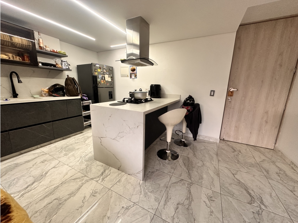 SE VENDE APARTAMENTO EN CALASANZ PARTE MEDIA