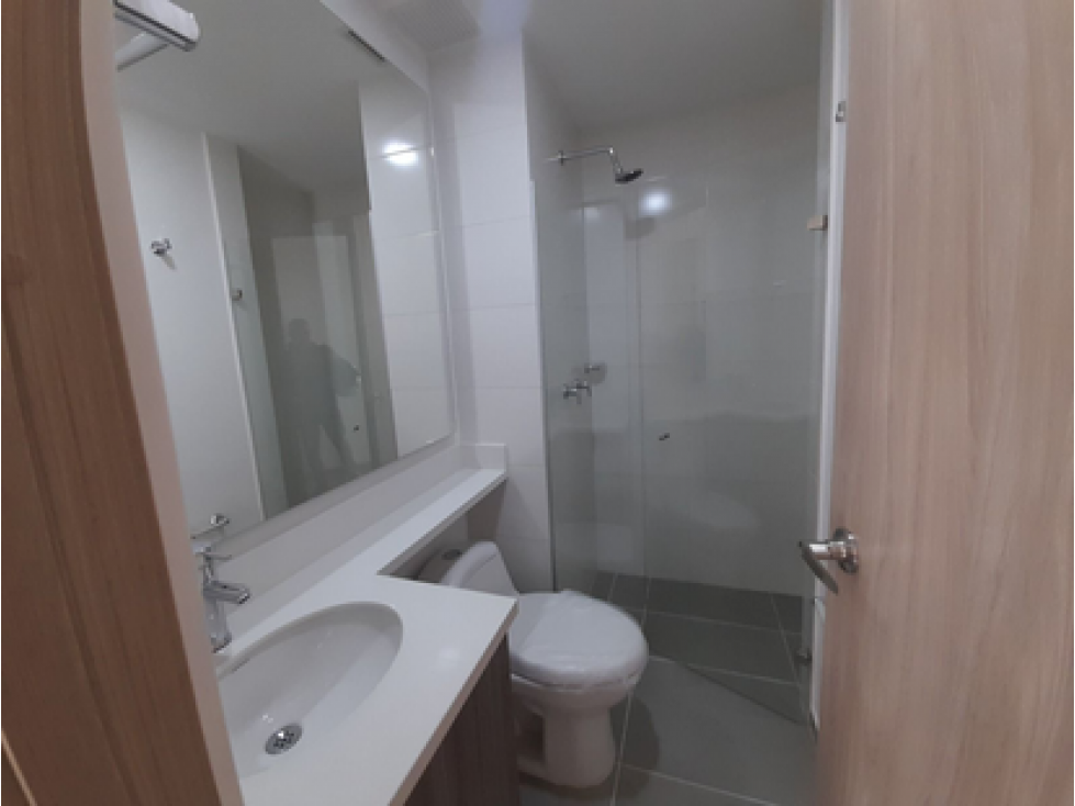 SE VENDE APARTAMENTO EN BELLO SECTOR NAVARRA NORTEAMERICA — foto 6