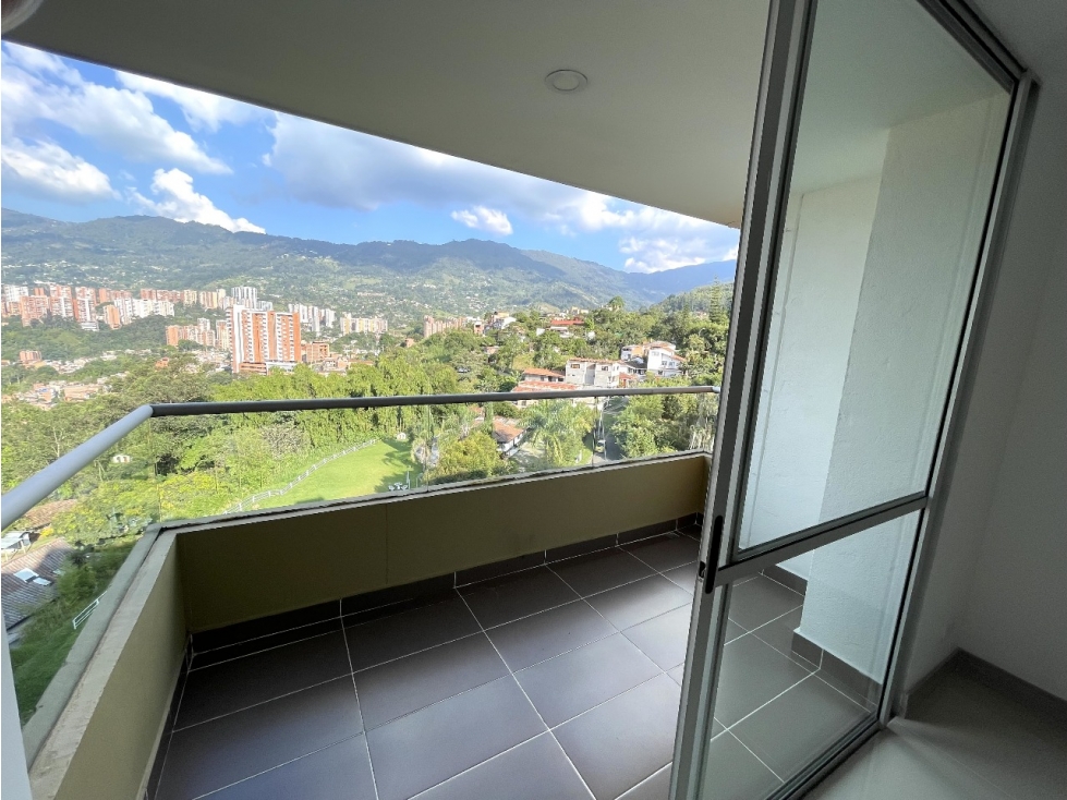 SE VENDE APARTAMENTO EN ENVIGADO SECTOR LAS ANTILLAS PARTE MEDIA — foto 3