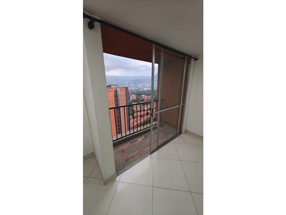 SE VENDE APARTAMENTO EN RODEO ALTO CERCA A ARBOLEDA DEL RODEO — foto 6