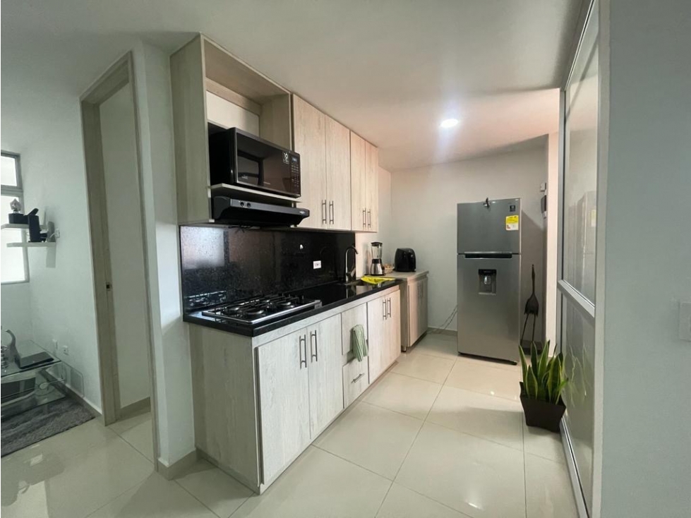 SE VENDE APARTAMENTO EN BELLO BARRIO CABAÑAS — foto 2