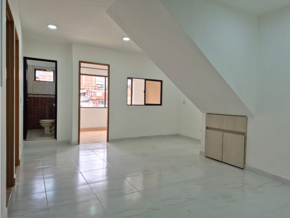 SE VENDE APARTAMENTO REMODELADO EN BELLO BARRIO PRADO — foto 4