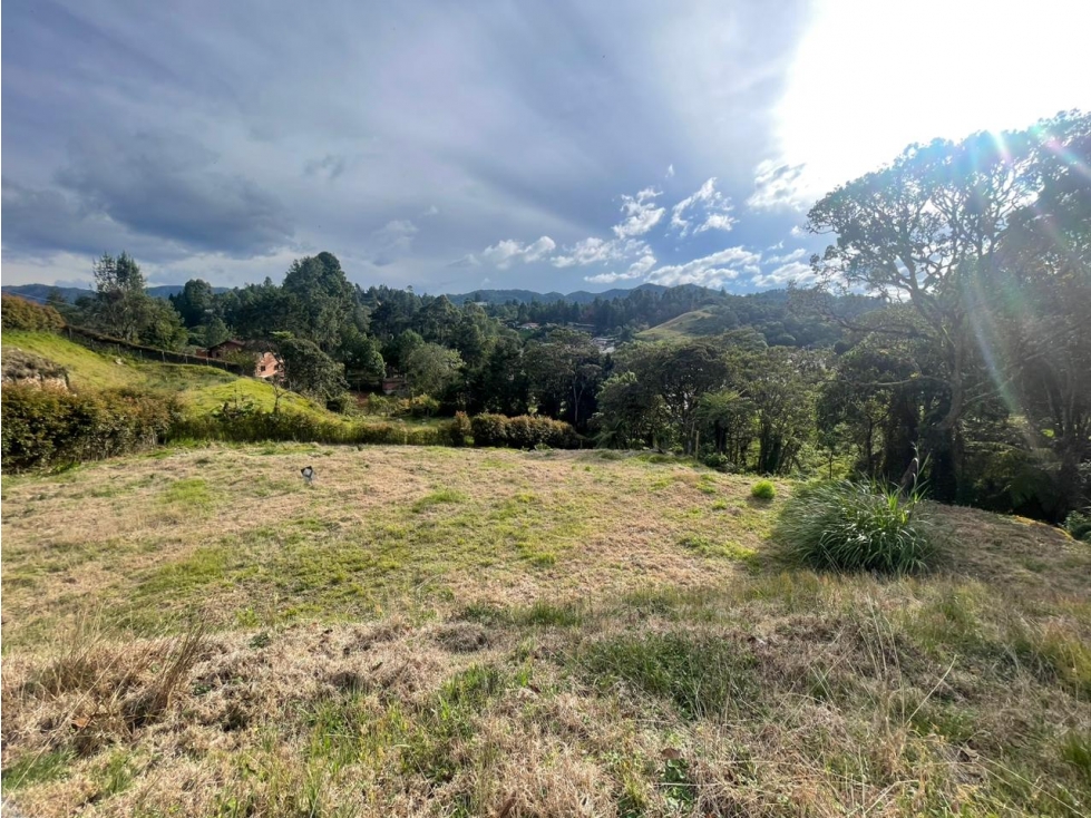 SE VENDE LOTE EN PARCELACIÓN EN EL ALTO DE LAS PALMAS
