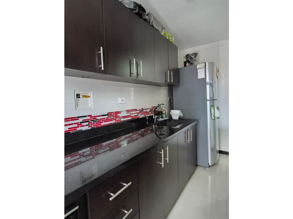 SE VENDE APARTAMENTO EN NIQUIA PARTE BAJA, UNIDAD CERRADA. CON PARQUEA — foto 6