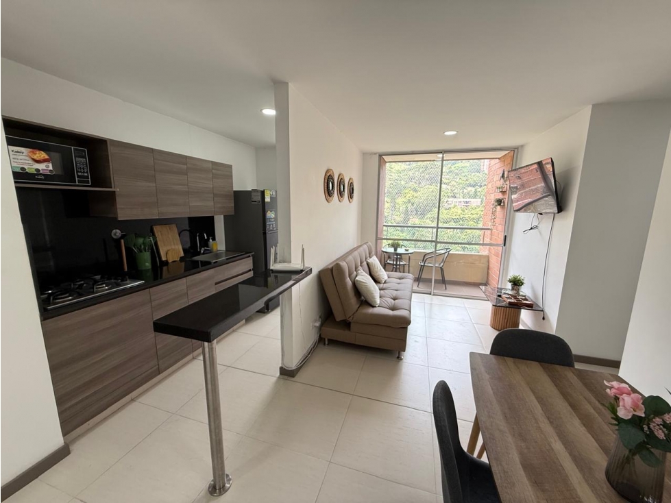 SE VENDE APARTAMENTO EN SABANETA SECTOR ASDESILLAS