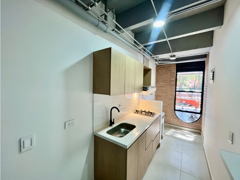 SE VENDE APARTAESTUDIO EN SABANETA BARRIO ENTRE AMIGOS — foto 3