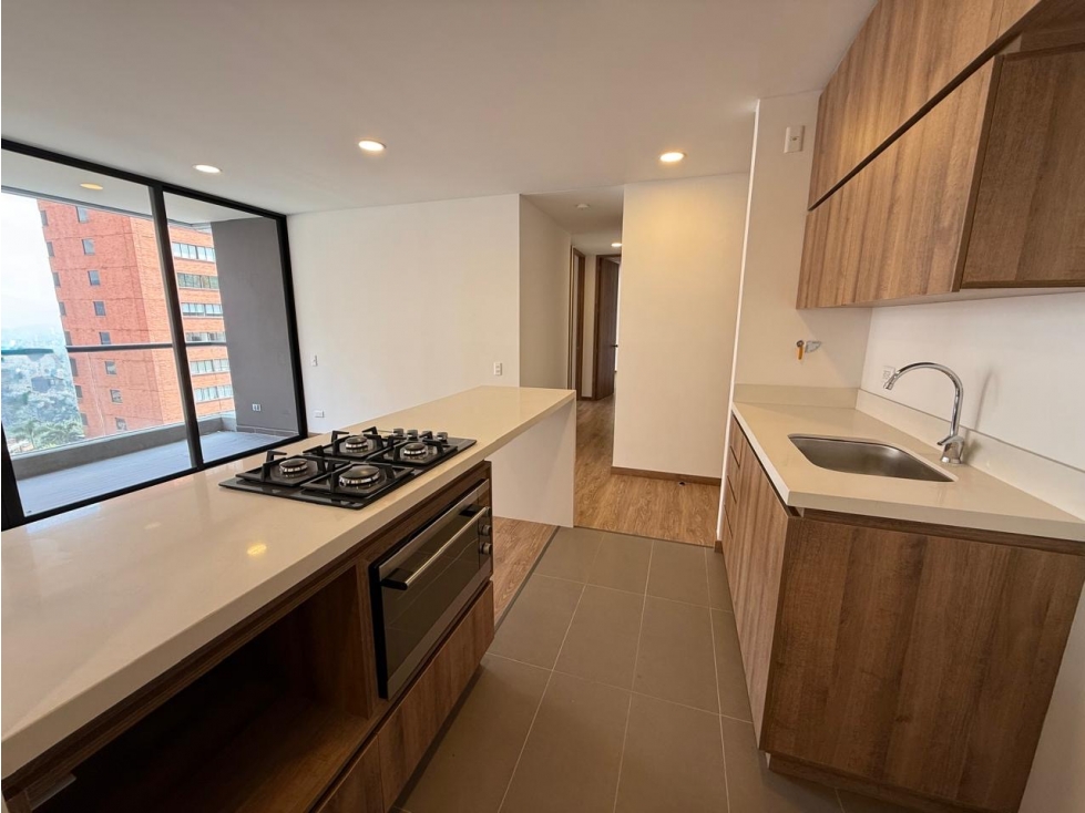 SE VENDE APARTAMENTO EN ENVIGADO BARRIO EL TRIANON — foto 4