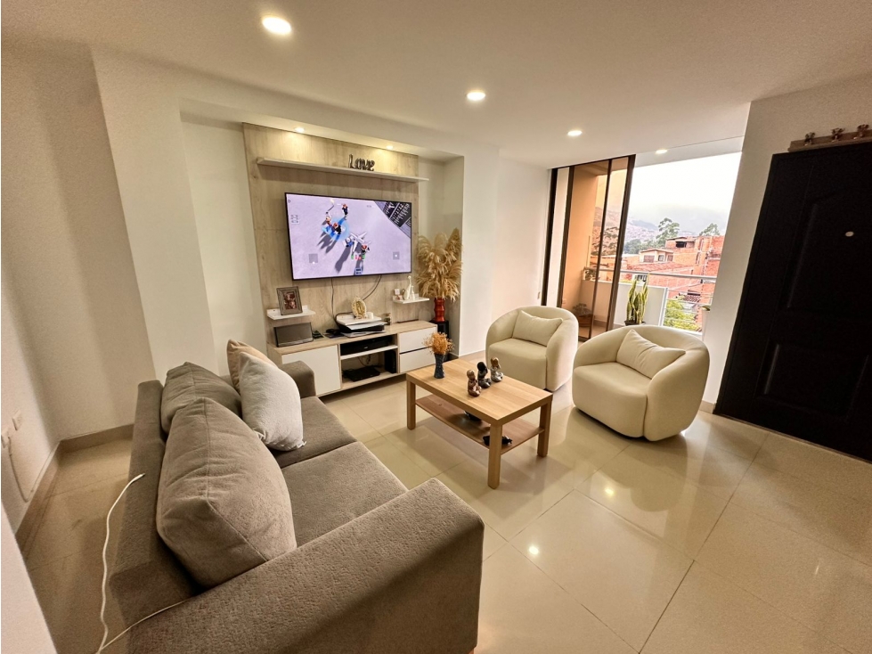 SE VENDE APARTAMENTO DÚPLEX EN BELLO SECTOR CABAÑAS — foto 3