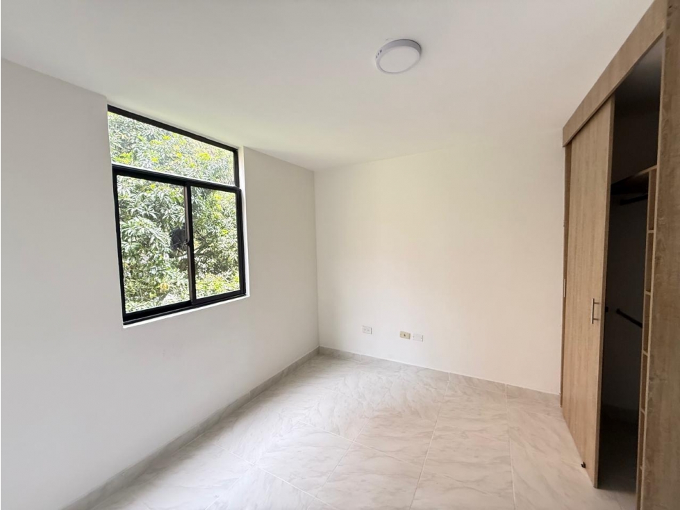 SE VENDE APARTAMENTO EN SABANETA SECTOR MARIA AUXILIADORA PARTE MEDIA — foto 6