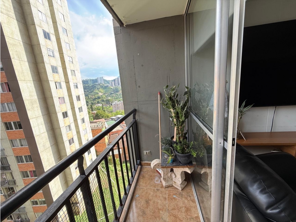 SE VENDE APARTAMENTO EN SABANETA SECTOR LA DOCTORA PARTE BAJA — foto 4