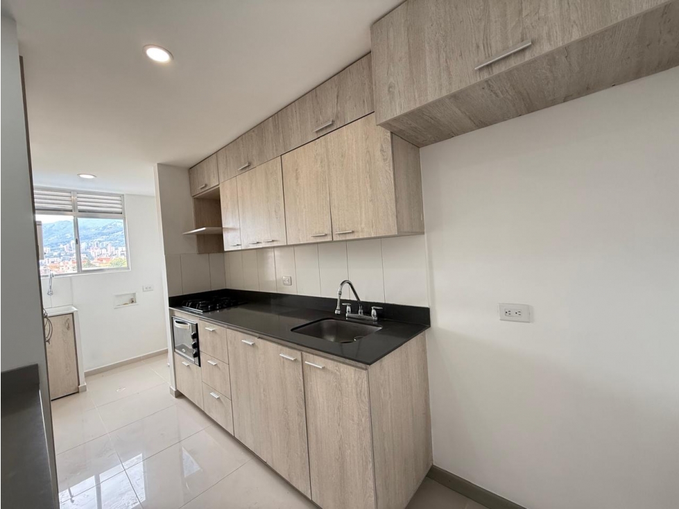 SE VENDE APARTAMENTO EN ENVIGADO BARRIO LA PAZ — foto 3
