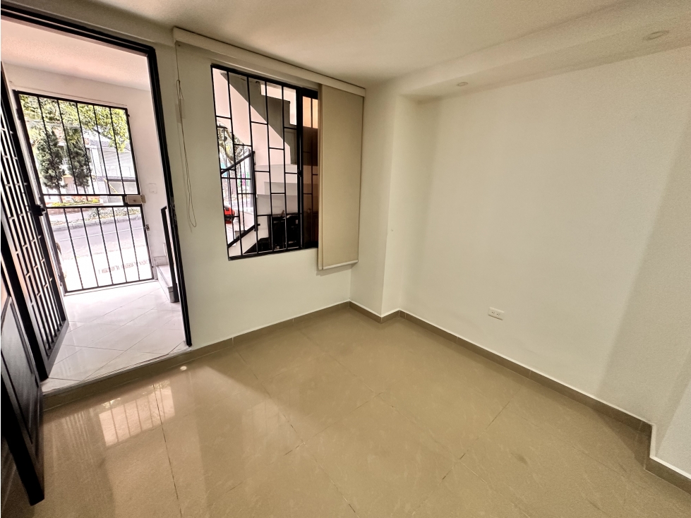 SE VENDE APARTAMENTO PRIMER PISO EN BELLO CABAÑAS — foto 4