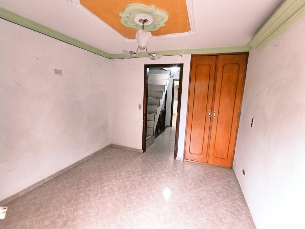 SE VENDE CASA UNIFAMILIAR EN BELLO BARRIO CABAÑAS SECTOR LA FLORIDA — foto 4