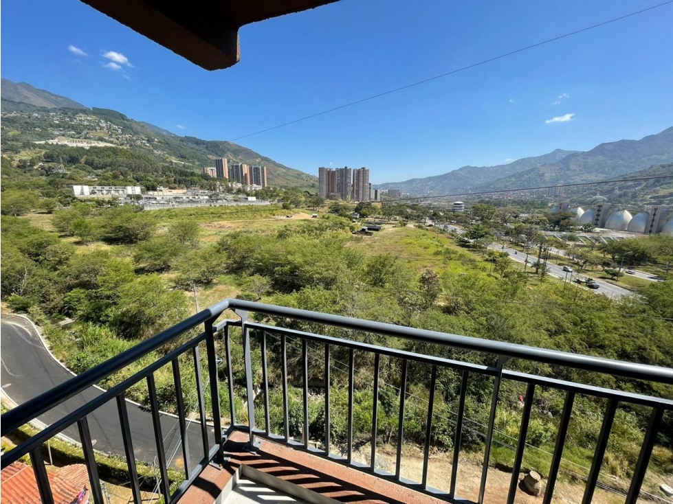 SE VENDE APARTAMENTO EN LA MEJOR ZONA DE NIQUIA CON PARQUEADERO — foto 3