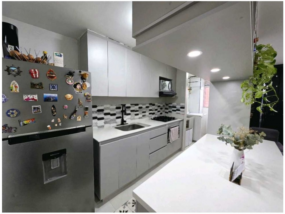 SE VENDE APARTAMENTO EN CALASANZ PARTE MEDIA