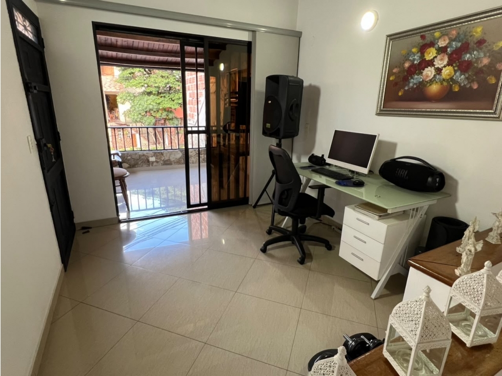 SE VENDE CASA UNIFAMILIAR CON AIRE LIBRE EN BELLO BARRIO CABAÑAS — foto 5