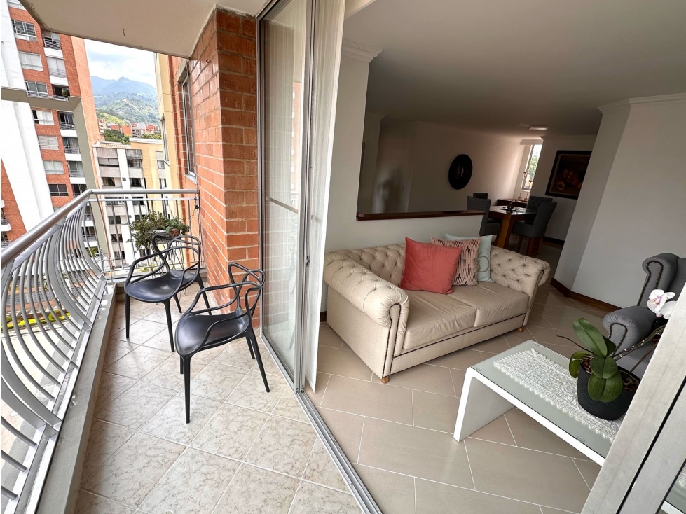 SE VENDE APARTAMENTO DÚPLEX EN LAURELES SANTA TERESITA — foto 4