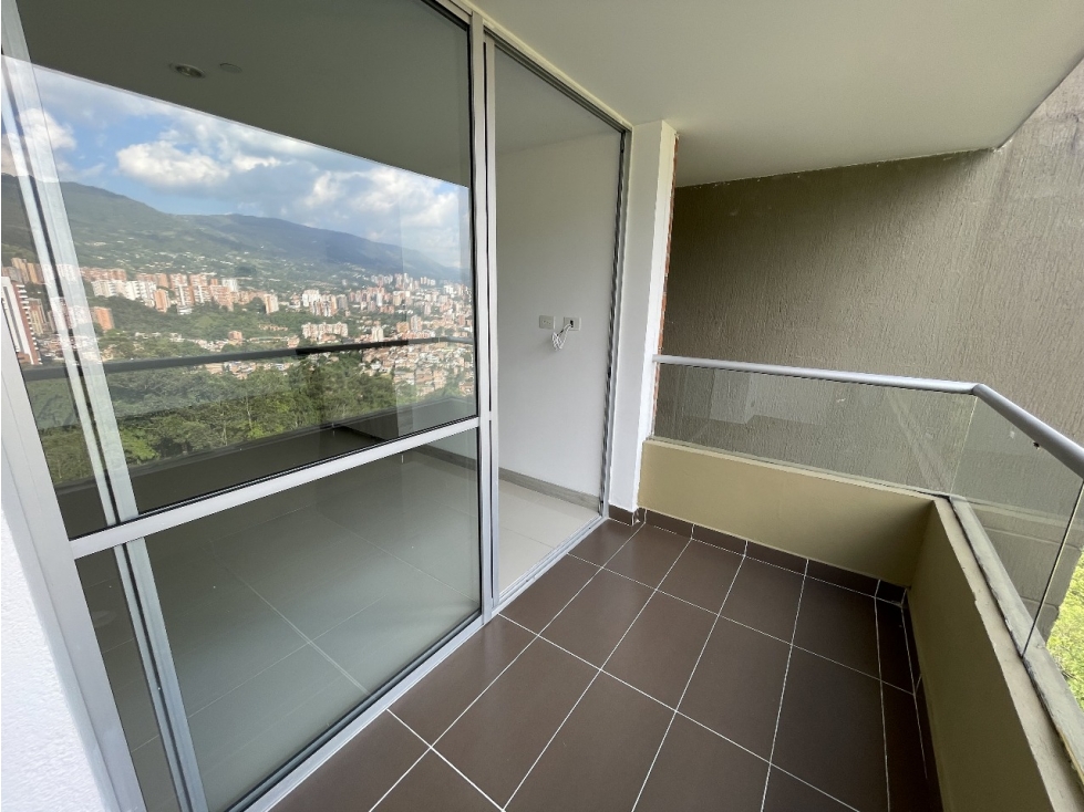 SE VENDE APARTAMENTO EN ENVIGADO SECTOR LAS ANTILLAS PARTE MEDIA — foto 5