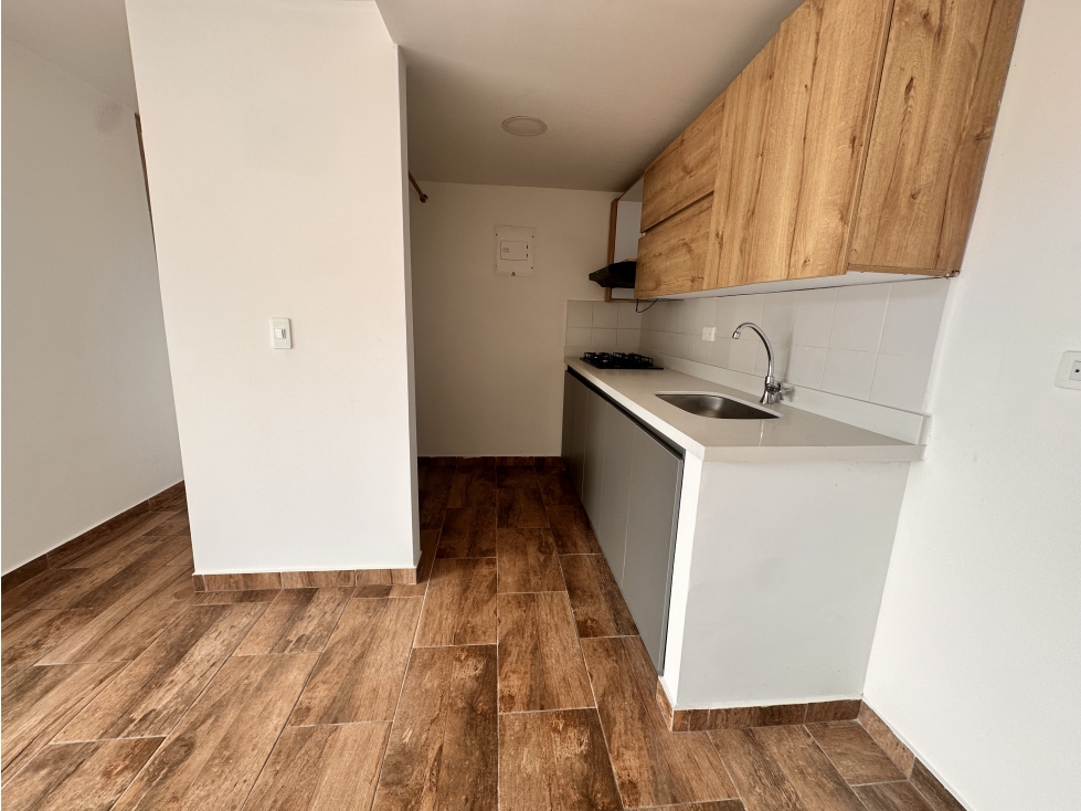 SE VENDE APARTAMENTO EN SABANETA SECTOR MARIA AUXILIADORA PARTE ALTA — foto 2