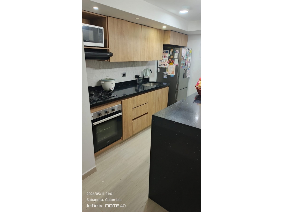 SE VENDE APARTAMENTO EN SABANETA BARRIO MARIA AUXILIADORA PARTE ALTA