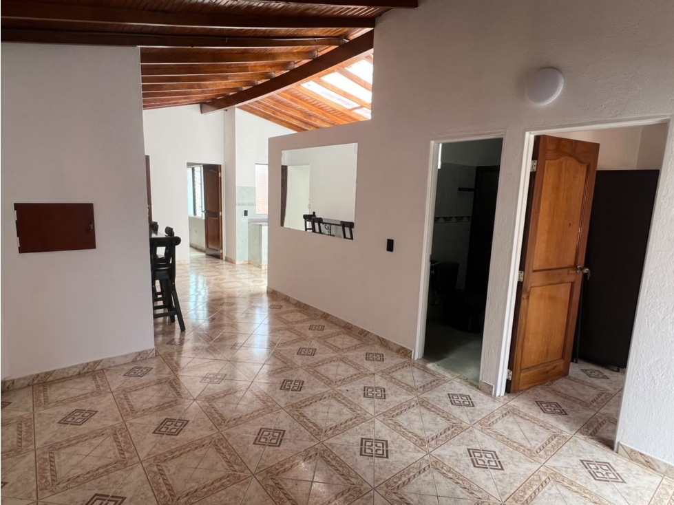 SE VENDE CASA SEGUNDO PISO EN BELLO BARRIO NUEVO