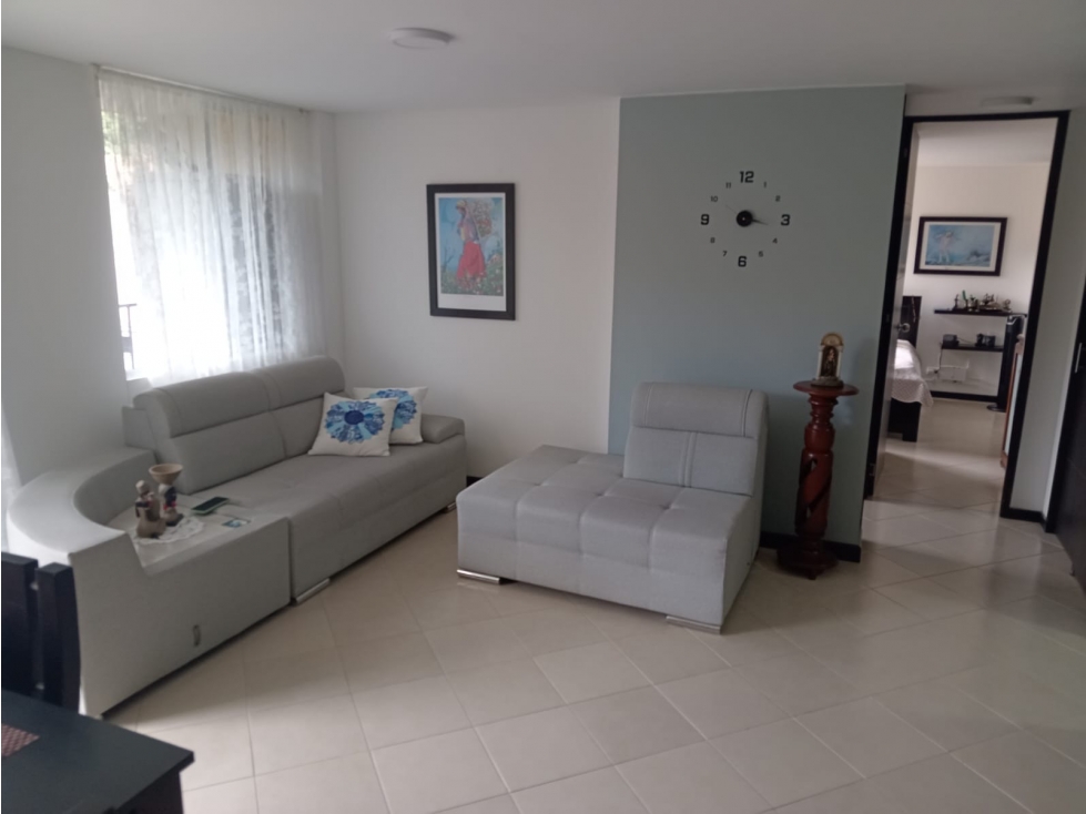SE VENDE APARTAMENTO EN ENVIGADO BARRIO LA PAZ — foto 4