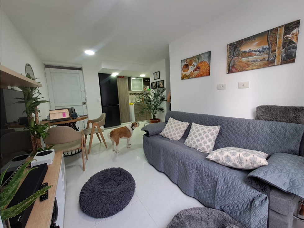 SE VENDE APARTAMENTO EN SABANETA SECTOR MARIA AUXILIADORA PARTE ALTA