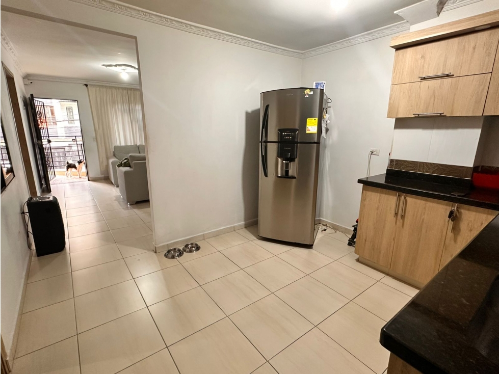 SE VENDE APARTAMENTO EN BELLO SECTOR CABAÑAS CERC AL AMARÚ — foto 5