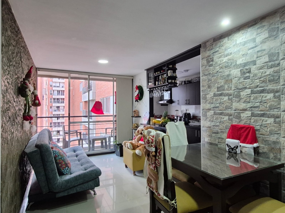 SE VENDE APARTAMENTO EN NIQUIA PARTE BAJA, UNIDAD CERRADA. CON PARQUEA