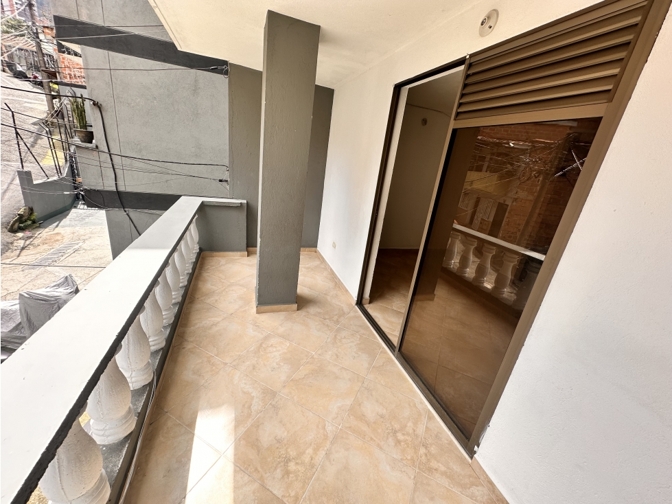 SE VENDE APARTAMENTO + APARTAESTUDIO EN ENVIGADO SAN RAFAEL — foto 4