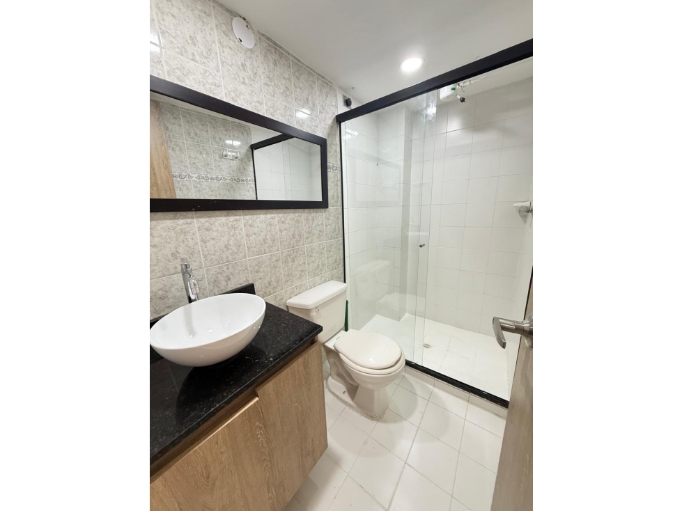 SE VENDE APARTAMENTO EN SABANETA SECTOR MARIA AUXILIADORA PARTE MEDIA — foto 3