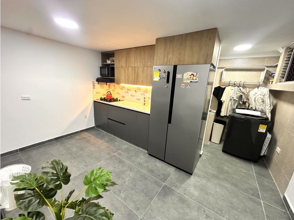 SE VENDE APARTAMENTO EN LAURELES SECTOR ESTADIO TOTALMENTE REMODELADO — foto 5