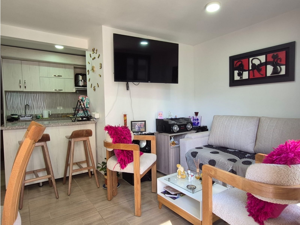 SE VENDE APARTAMENTO EN BELLO NIQUIA CERCA AL CENTRO COMERCIAL