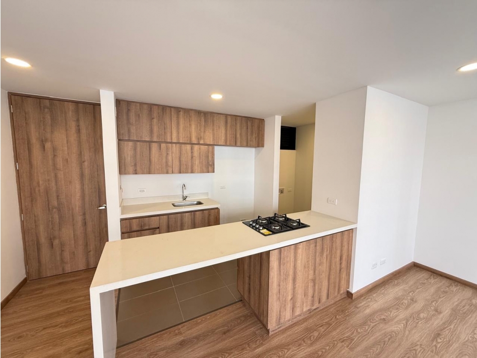 SE VENDE APARTAMENTO EN ENVIGADO BARRIO EL TRIANON — foto 2